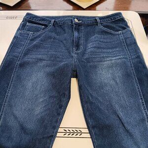 Women's Halara XL REGULAR  STRECH JEANS